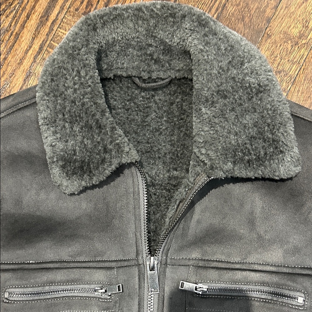 Men's Gray Shearling Jacket - image 2